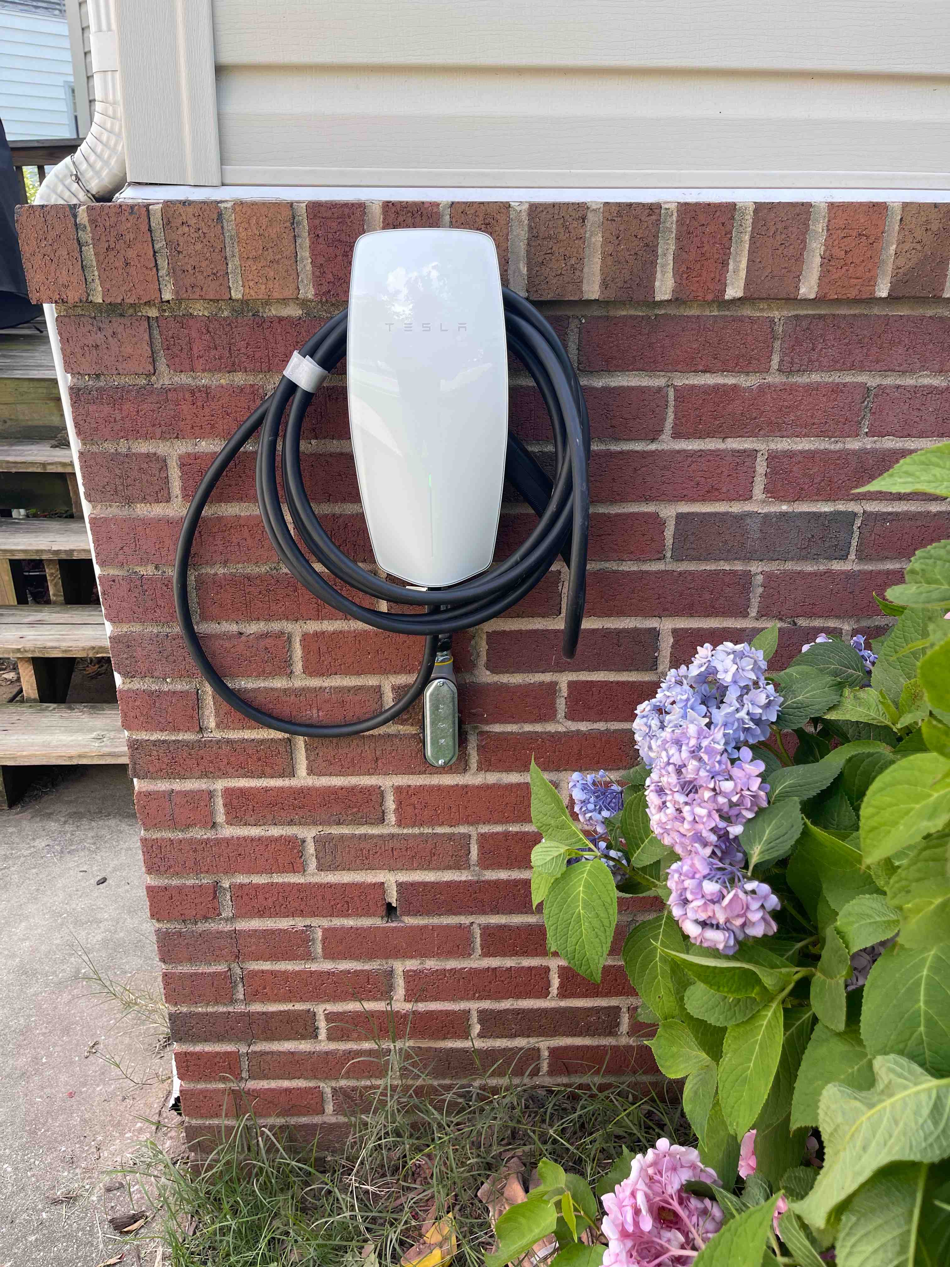Electric Vehicle Charging Station Installation